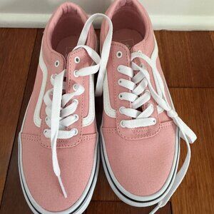 Vans Kids Sneaker - Size 4